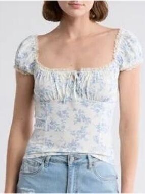 NWT Lush Blue White Floral Corset Puff Sleeve Top Size M
